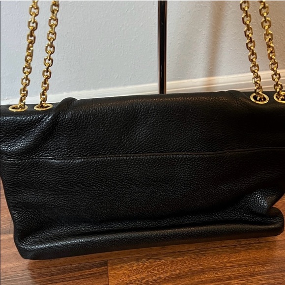 3027 MCM Black Leather Shoulder Bag - Picture 4 of 8